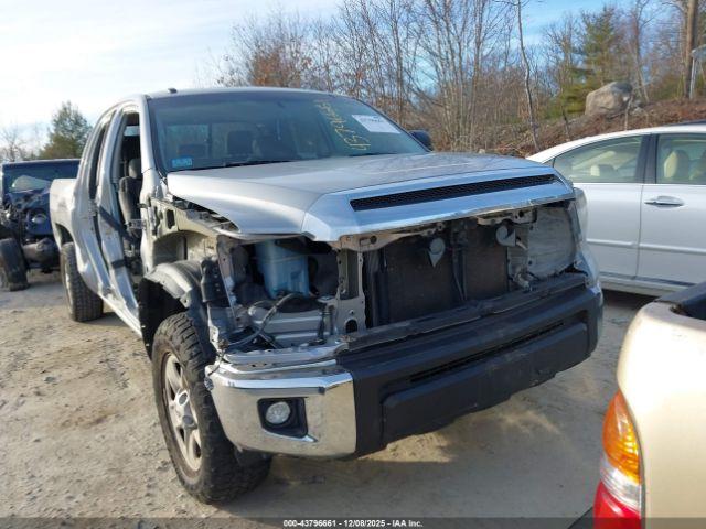  Salvage Toyota Tundra