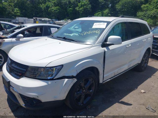 Dodge Journey Crossroad Awd Image 3