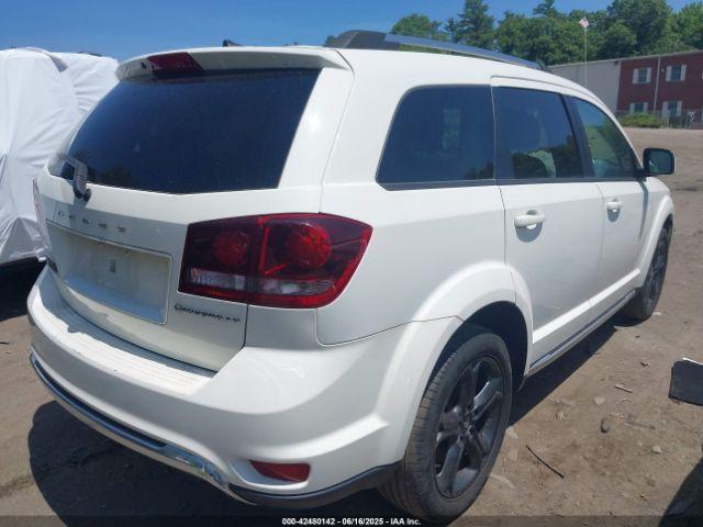 Dodge Journey Crossroad Awd Image 14
