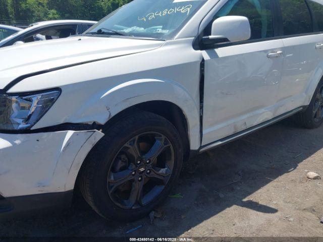 Dodge Journey Crossroad Awd Image 5