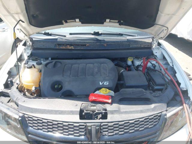 Dodge Journey Crossroad Awd Image 8