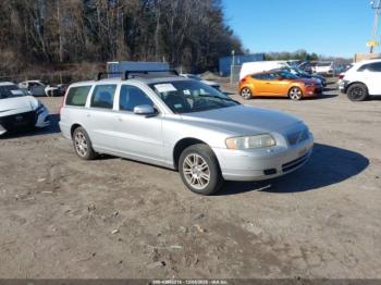  Salvage Volvo V70