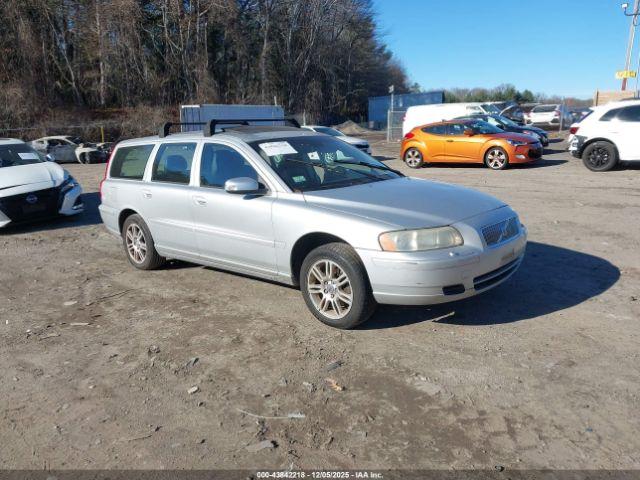  Salvage Volvo V70