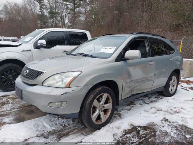 Lexus RX Image 6
