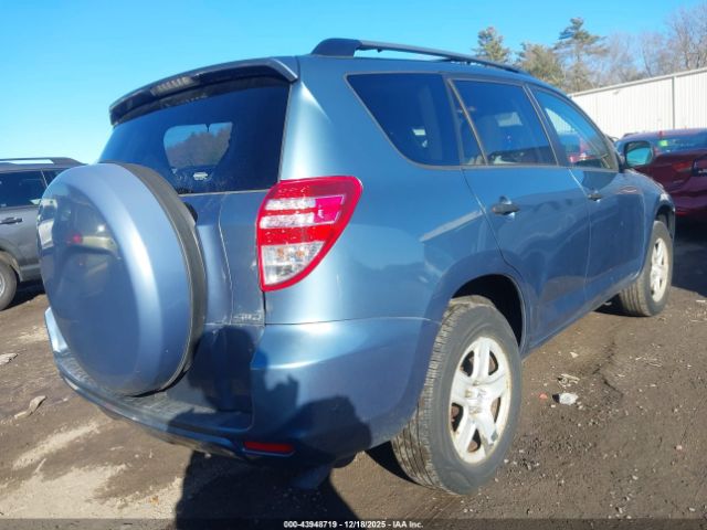 Toyota RAV4 Image 14