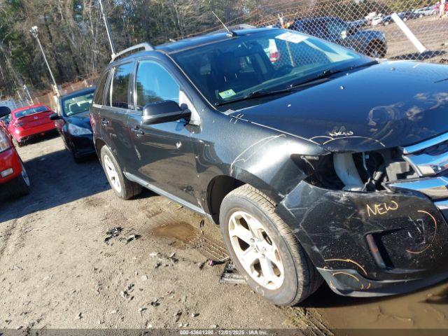  Salvage Ford Edge
