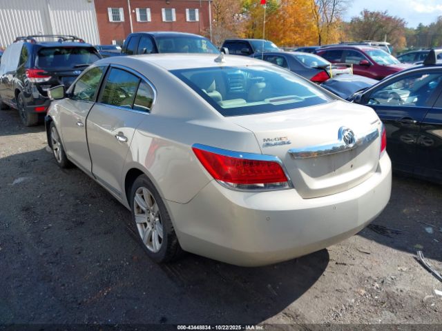 Buick LaCrosse Cxl Image 2