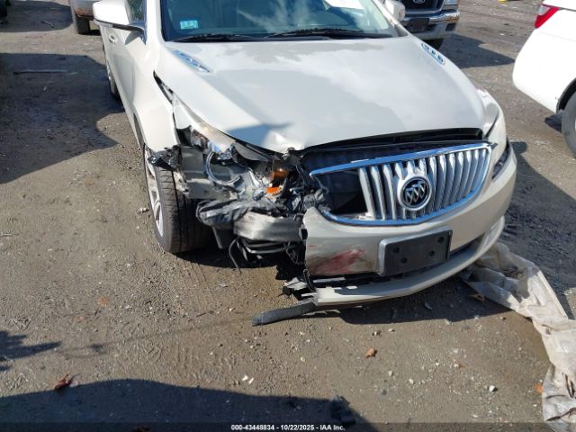 Buick LaCrosse Cxl Image 10