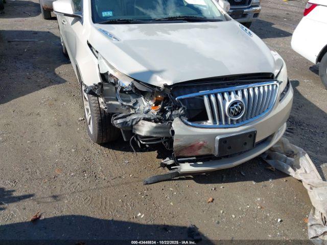 Buick LaCrosse Cxl Image 10