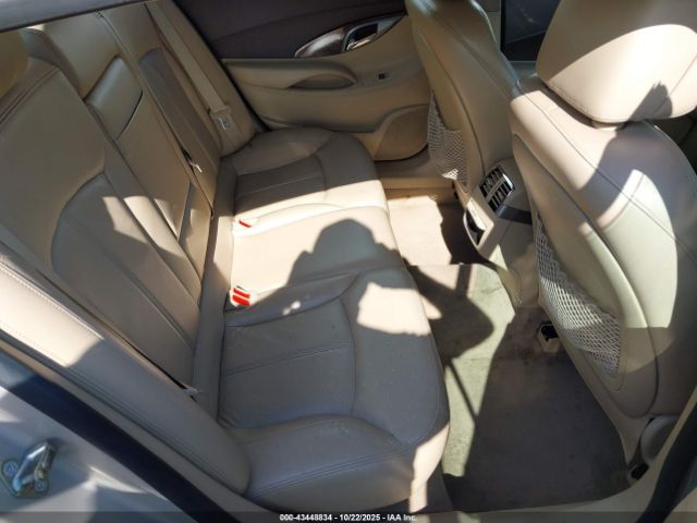 Buick LaCrosse Cxl Image 11