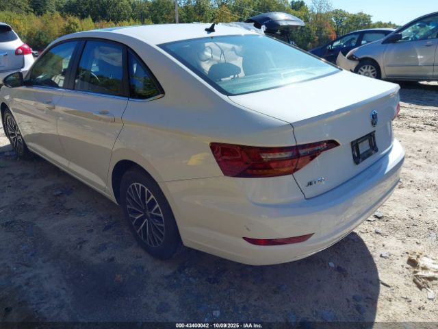 Volkswagen Jetta Image 11