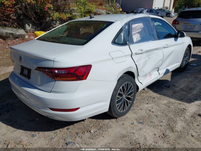 Volkswagen Jetta Image 15