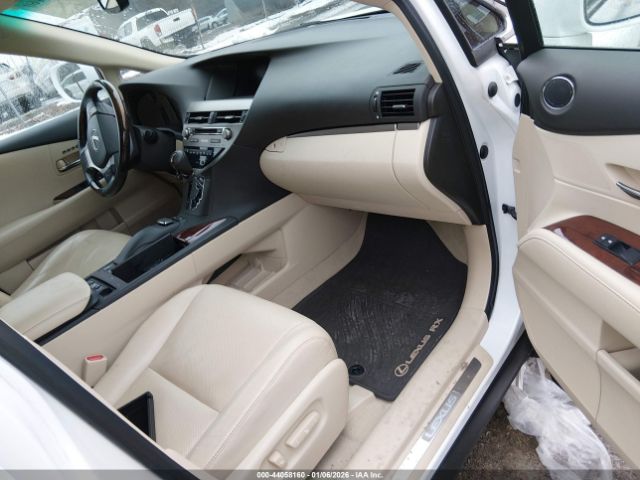 Lexus RX Image 11