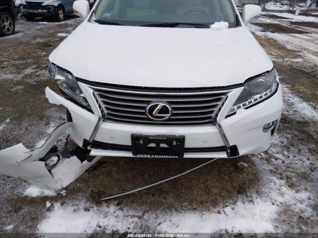 Lexus RX Image 4
