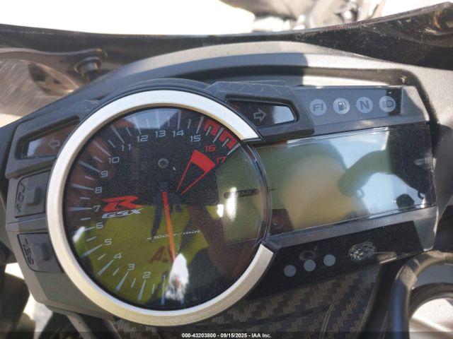 Suzuki Gsx-r600 Image 6