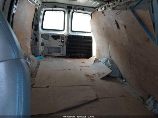 Chevrolet Express Work Van Image 6