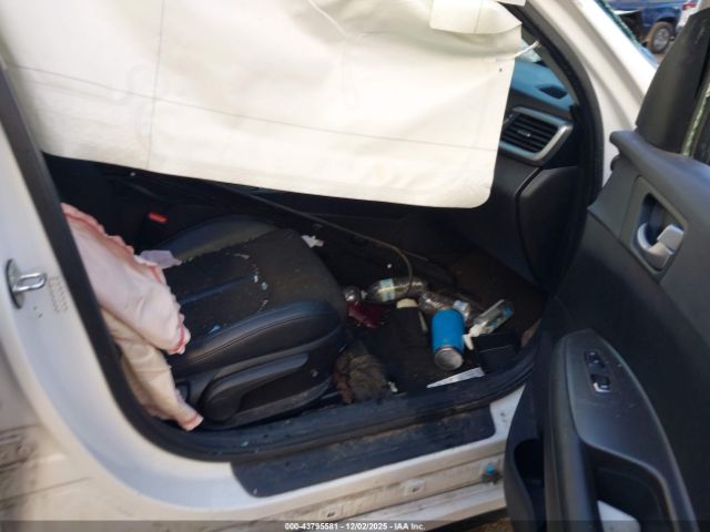 Kia Optima S Image 4