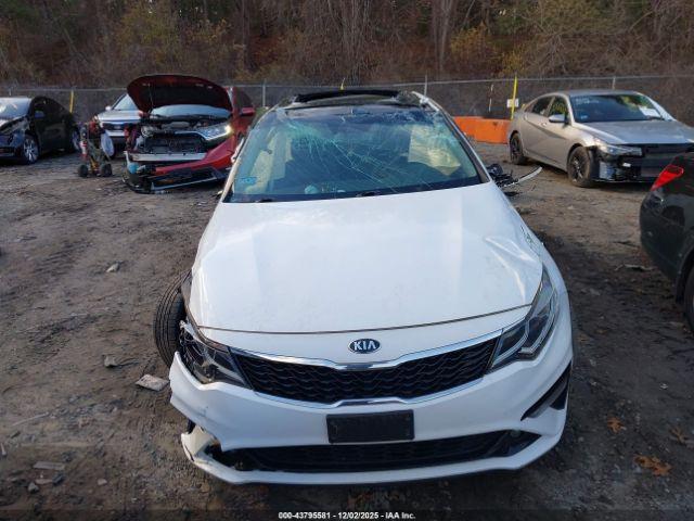 Kia Optima S Image 11
