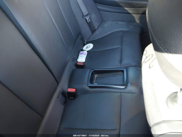 BMW 2 Series Xdrive Image 8