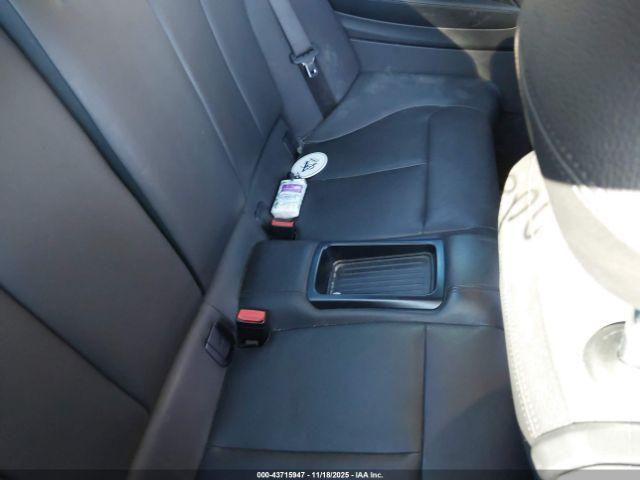 BMW 2 Series Xdrive Image 8