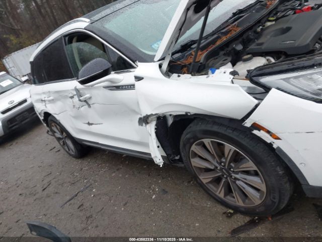 Lincoln Corsair Reserve Image 5