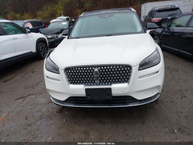 Lincoln Corsair Reserve Image 11