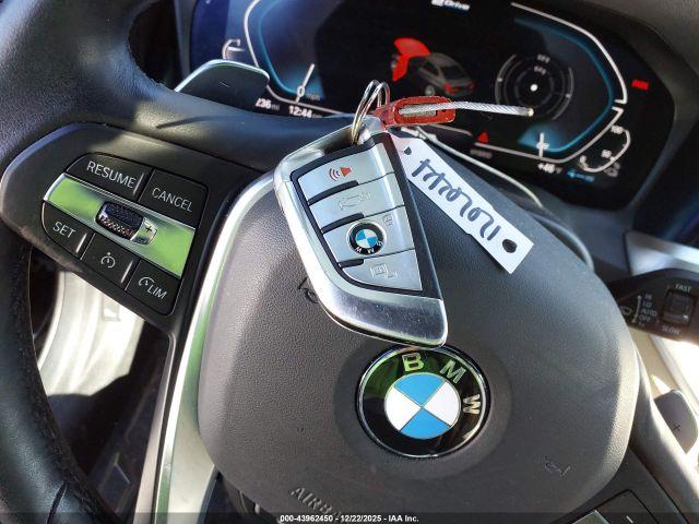 BMW 3 Series 330e Xdrive Image 7