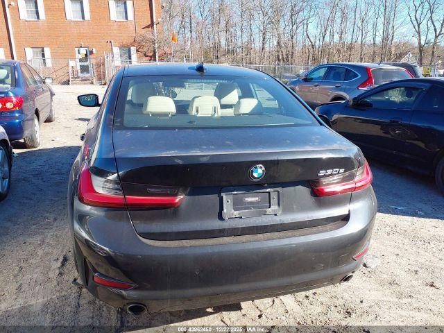 BMW 3 Series 330e Xdrive Image 14