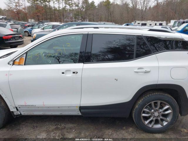 GMC Terrain Awd Slt Image 10