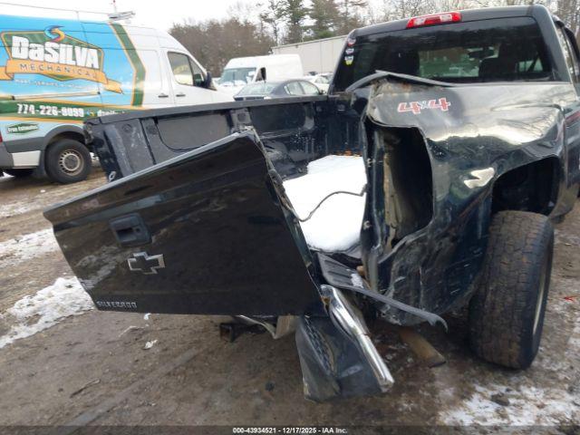 Chevrolet Silverado 1500 Ls Image 9