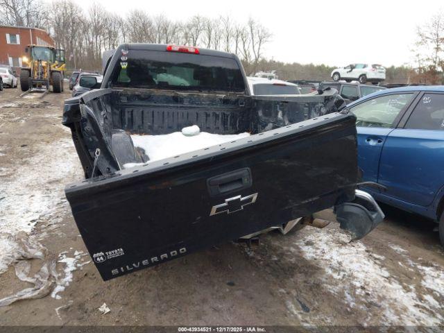 Chevrolet Silverado 1500 Ls Image 4
