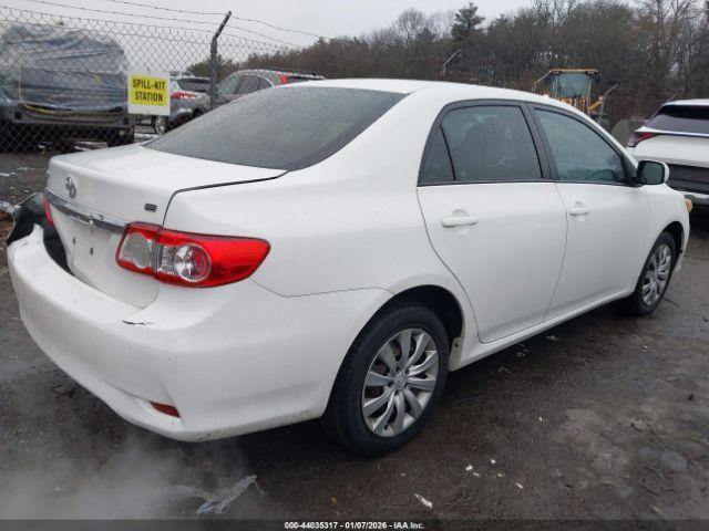 Toyota Corolla Le Image 3