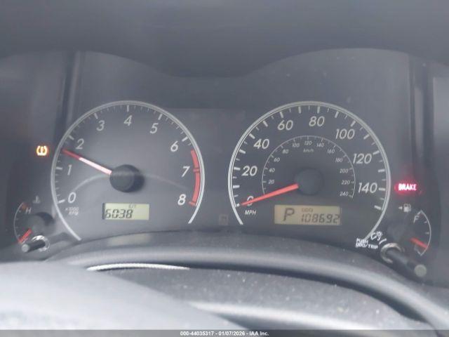 Toyota Corolla Le Image 11