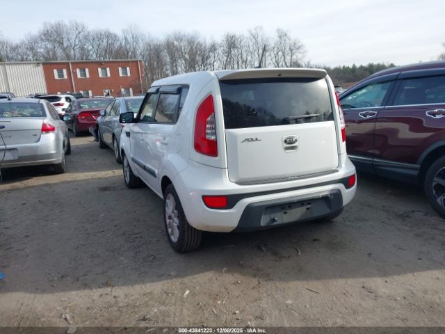 Kia Soul + Image 2