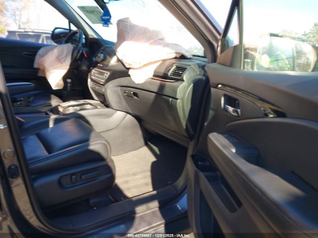 Honda Pilot Touring Image 15