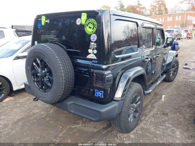 Jeep Wrangler 4-door Freedom 4x4 Image 14