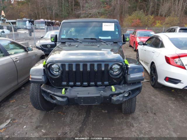 Jeep Wrangler 4-door Freedom 4x4 Image 2