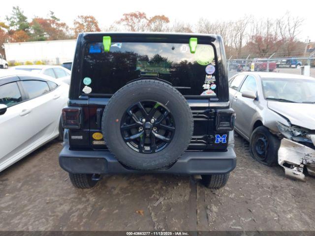 Jeep Wrangler 4-door Freedom 4x4 Image 7