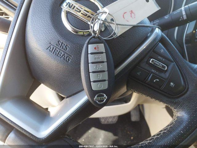 Nissan Maxima 3.5 Platinum Image 9