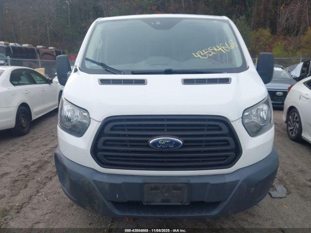 Ford Transit Image 11