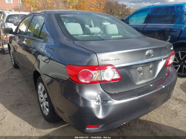 Toyota Corolla Le Image 3