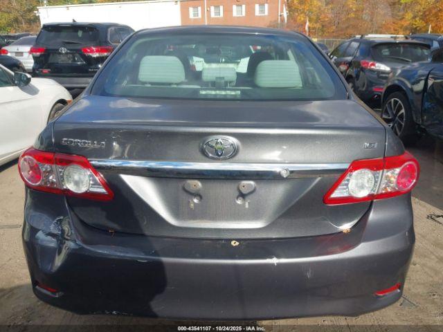 Toyota Corolla Le Image 14