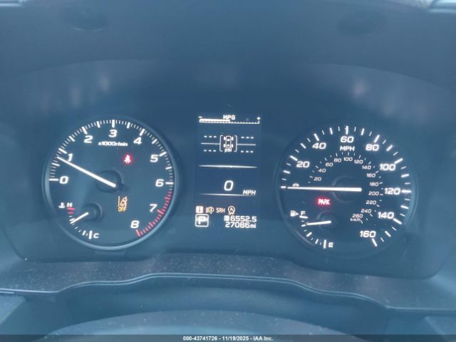 Subaru Impreza Base 5-door Image 2