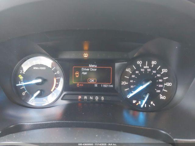 Ford Explorer Xlt Image 14