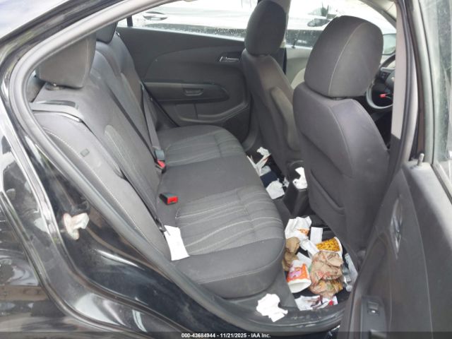 Chevrolet Sonic Fwd  Lt Image 4