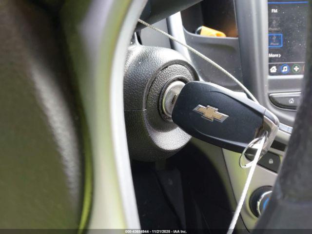 Chevrolet Sonic Fwd  Lt Image 9