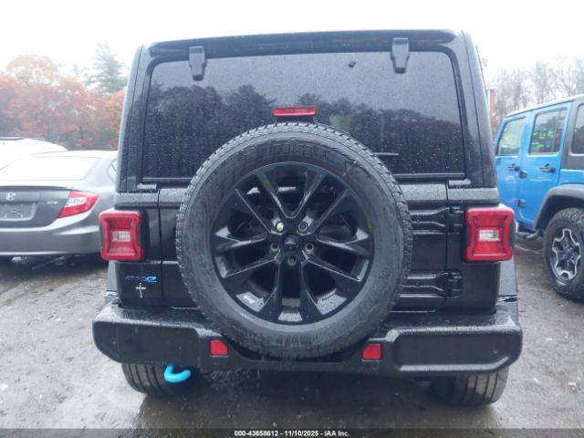 Jeep Wrangler Unlimited High Altitude 4x4 Image 14