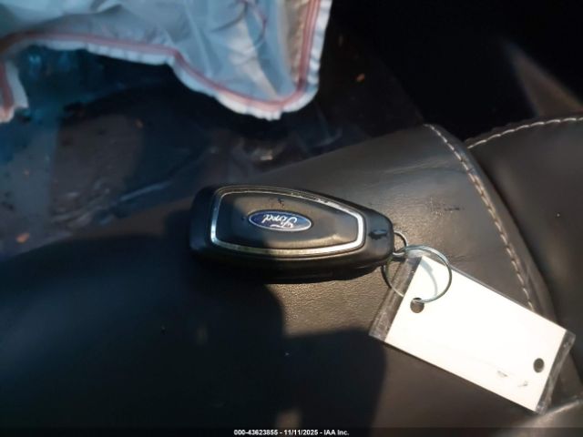 Ford Focus St Image 8