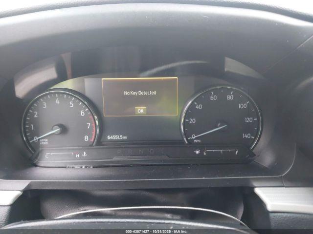 Ford Explorer Xlt Image 12