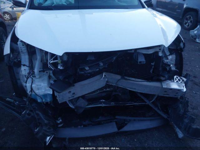 Toyota Highlander Xle V6 Image 4